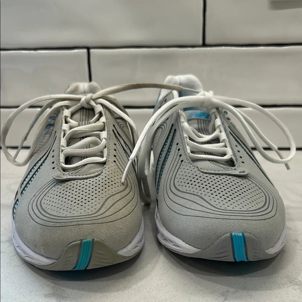 New Balance Wellness Toning Athletic Shoes‎ Size 10